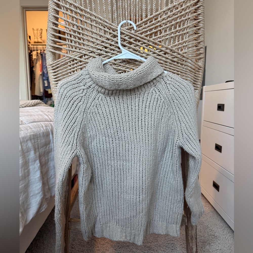 Banana Republic Sweater